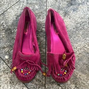 Betseyville Pink Moccasin Shoes with Suede Finish